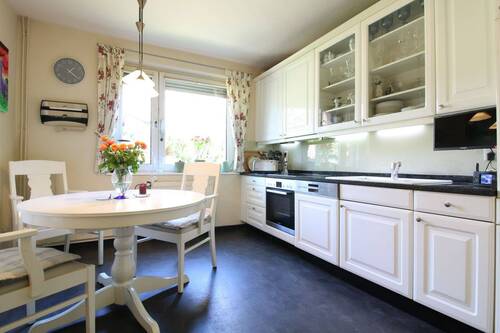 Küche - 5 Zimmer Einfamilienhaus zum Kaufen in Hamburg