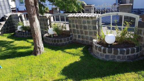 Gartenmauer - Bungalow mit 113,50 m² in Rodgau zum Kaufen