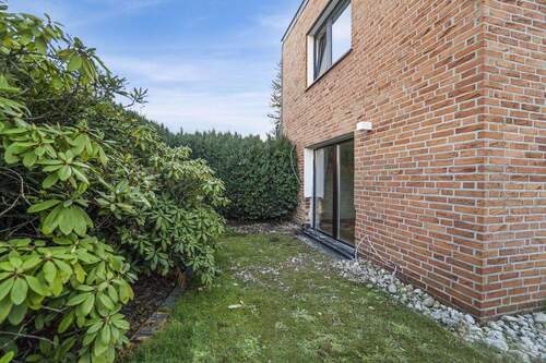 Außenansicht Ostseite/Terrasse - 4 Zimmer Einfamilienhaus in Hilden