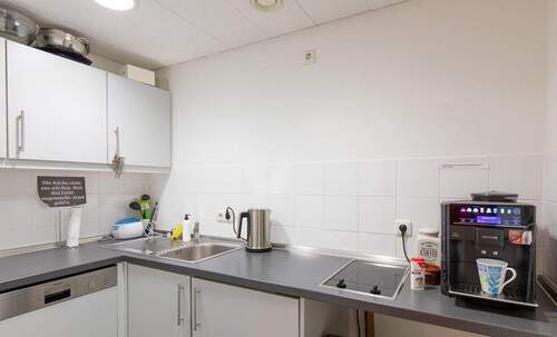 Küche - Büro mit 33,00 m&sup2; in München zur Miete