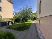 Mülltonnenplatz - 2 Zimmer Etagenwohnung zum Kaufen in Leipzig