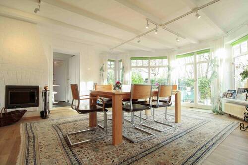 Wohnzimmer 2 mit Kamin - 