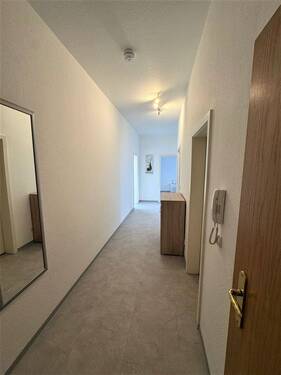 Flur - Etagenwohnung mit 57,00 m&sup2; in Leipzig zum Kaufen