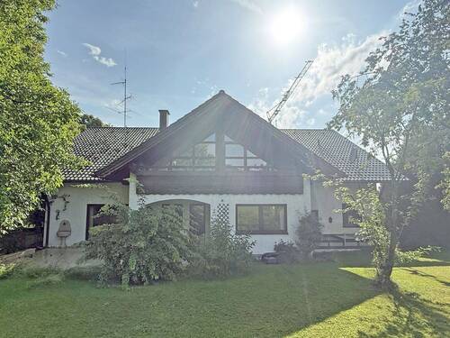 Hausansicht - 1 Zimmer Einfamilienhaus in Mindelheim