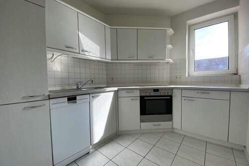 Einbauküche - 3 Zimmer Etagenwohnung zur Miete in Norderstedt