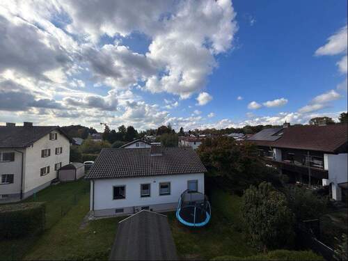 Ausblick - 3 Zimmer Etagenwohnung in Rosenheim