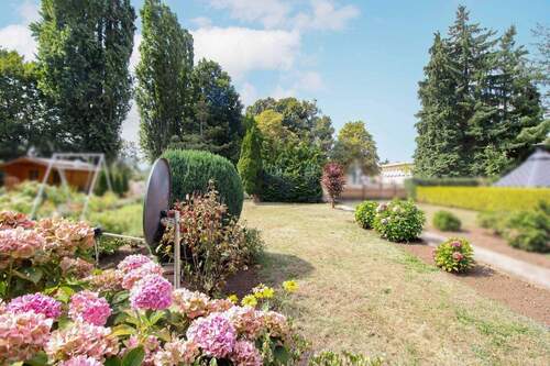 Ansicht Gärten - 5 Zimmer Einfamilienhaus zum Kaufen in Magdeburg