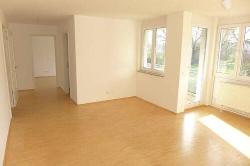 21a hochwertiger Parkett - 