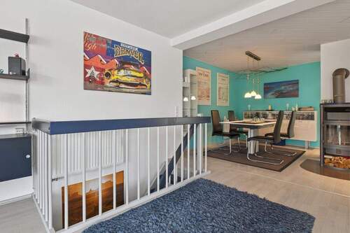 EG Essbereich Kamin und Treppen - 