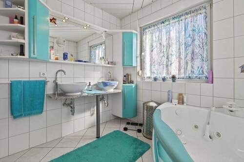 EG Badezimmer 1 - 