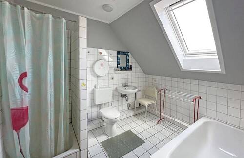 Bad Dachgeschoss - 