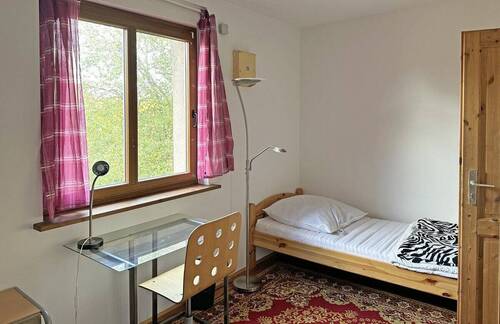 Zimmer 2 Dachgeschoss - 