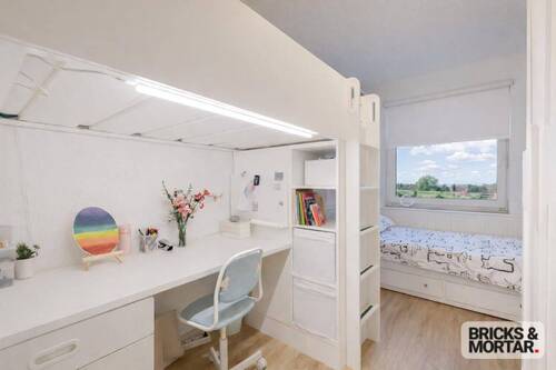 Kinderzimmer - Büro - 4 Zimmer Etagenwohnung in Freiburg im Breisgau / Betzenhausen