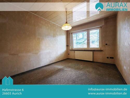 Schlafzimmer I (EG) - 