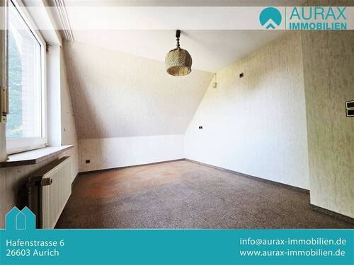 Schlafzimmer II (OG) - 