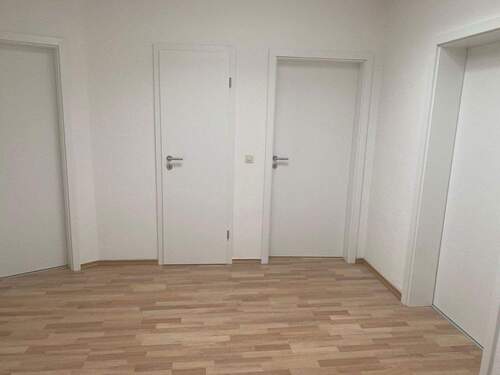 Flur - 3 Zimmer Etagenwohnung zur Miete in Bremen