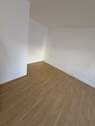 Wohn-Schlafzimmer(2) - 