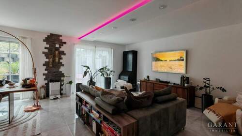 Wohnzimmeransicht02 - 