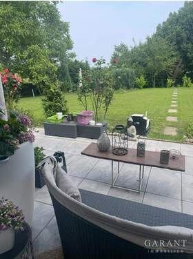 Gartenansicht Terrasse 02 - 9 Zimmer Mehrfamilienhaus, Wohnhaus in Pforzheim