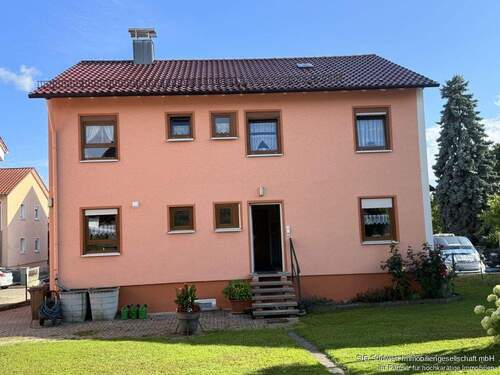 Hausansicht - 7 Zimmer Mehrfamilienhaus, Wohnhaus in Pforzheim - Eutingen