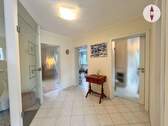 Diele 1. OG (1).jpg - 5 Zimmer Mehrfamilienhaus, Wohnhaus zum Kaufen in Gernsbach