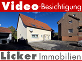 Haus - Wohnhaus mit Scheune, Garten und 4 Stellplätze