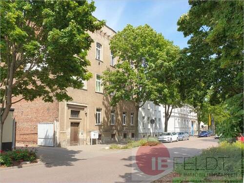 Straßenseitige Hausansicht - 