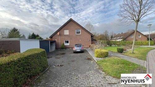 2208-03 - Reihenmittelhaus zum Kaufen in Weener