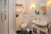 Badezimmer-01 - 
