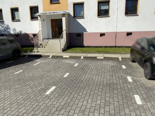 PKW - Stellplatz - Etagenwohnung mit 51,20 m&sup2; in Schleiz zum Kaufen