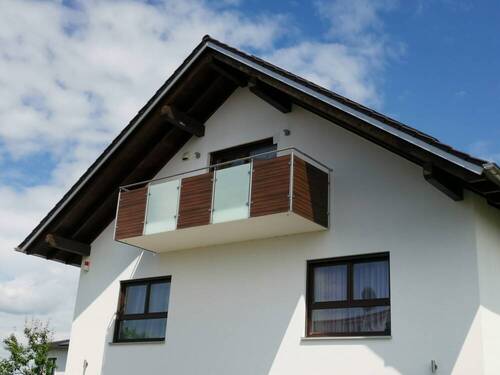 S_Balkon - 3-Zimmer-Eigentumswohnung (DG) in einem EFH