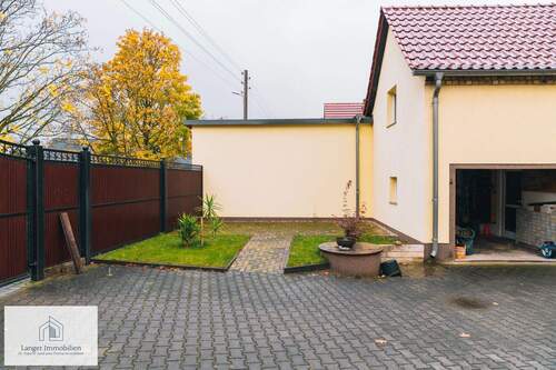 Hof.jpg - Einfamilienhaus mit 120,00 m² in Kemberg zum Kaufen