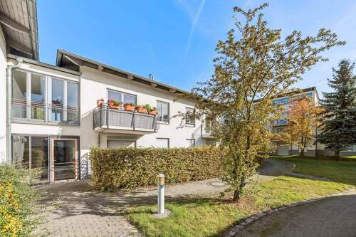 Ansicht - Wohnen mit Stil: Sonnige Maisonette mit Galerie und Tiefgarage