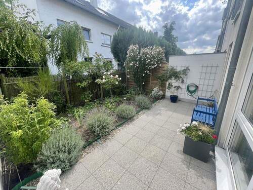 Garten Terrasse - 6 Zimmer Reihenendhaus in Bad Vilbel
