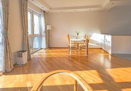 Wohnzimmer - 3 Zimmer Etagenwohnung in Offenbach am Main