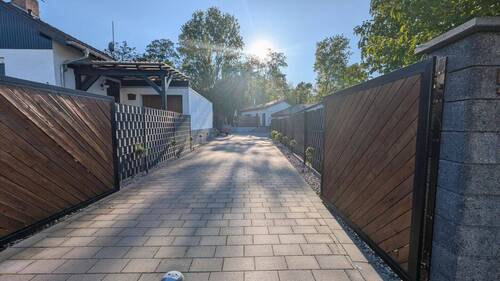 Hofeinfahrt - 3 Zimmer Bungalow zum Kaufen in Speyer