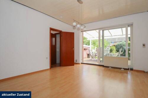 Wohnzimmer - 4 Zimmer Reihenmittelhaus zum Kaufen in Neuss / Weißenberg