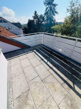 Balkon / Dachterrasse - 