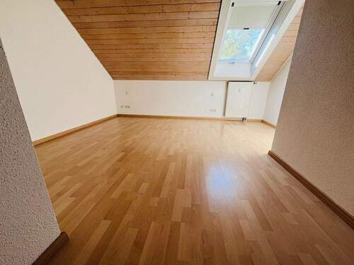Schlafzimmer / Kinderzimmer - 