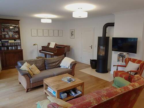 Wohnzimmer zum Kamin - 