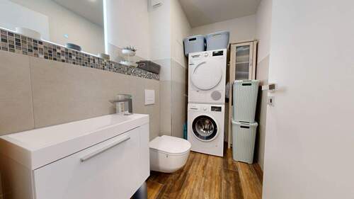 Gäste-WC - Etagenwohnung mit 123,00 m² in Zwenkau zum Kaufen