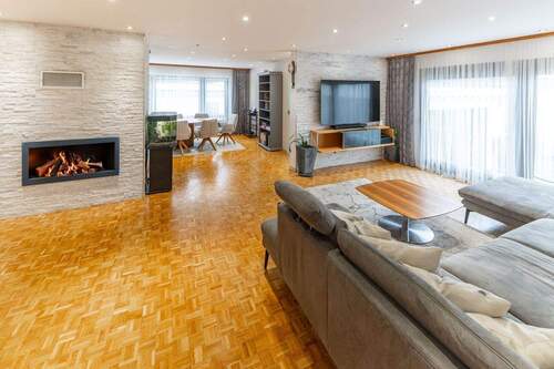 Bild 1 - **Ein Haus wie kein zweites - Atrium-Bungalow mit Spa-Bereich in Maximiliansau**