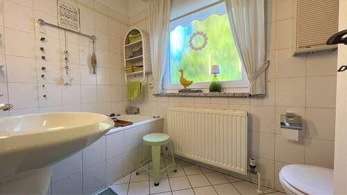 Wannenbad Erdgeschoss - 