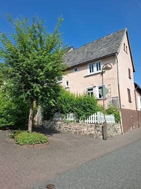 20250613_095345.jpg - Mehrfamilienhaus, Wohnhaus zum Kaufen in Meudt