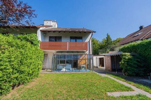 West-Ansicht - ***Heike Borchers Immobilien***Solide Doppelhaushälfte sucht neue Bewohner***in gefragter Lage***
