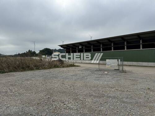 an der Straße - Große Freifläche - Autobahnnah - 2.100,00 EUR Kaltmiete, ca.  0,00 m²