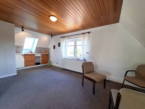 16. Zimmer DG.JPG - 