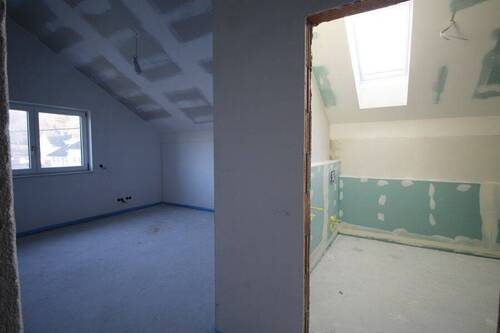 Elternschlafzimmeer mit Bad - 
