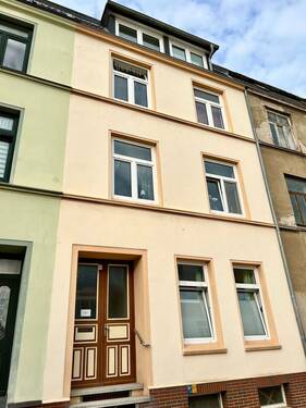 Straßenansicht - 