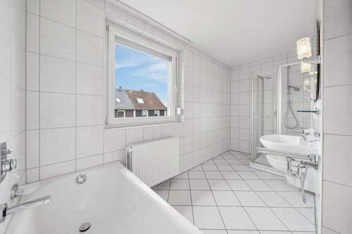 Dusch-/Wannenbad - 